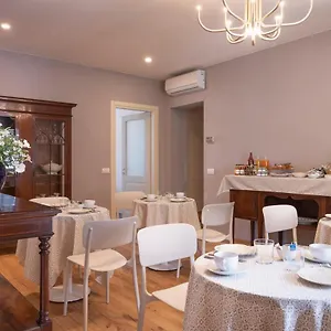  Couette-café In Lucus