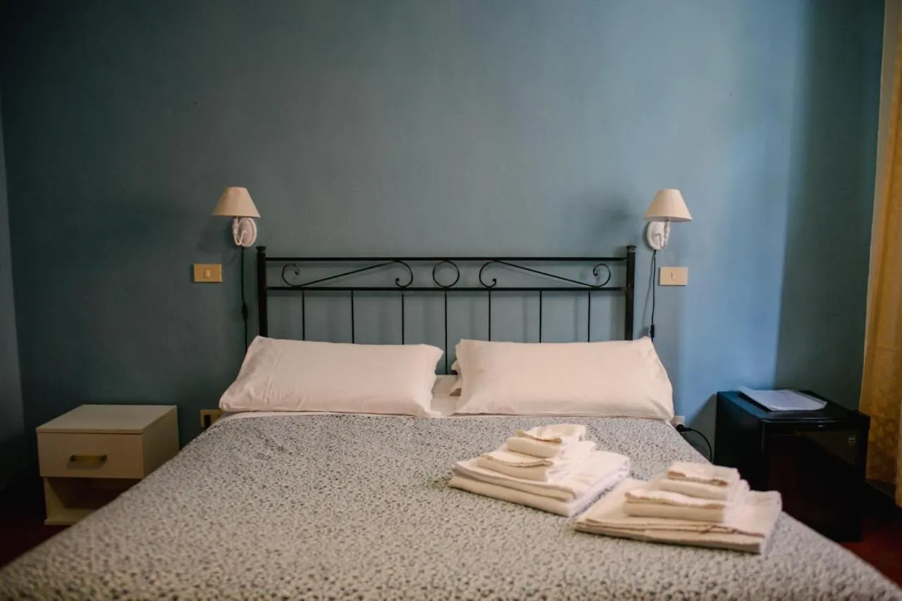Couette-café Al Cardinale Rooms & Studios Lucques