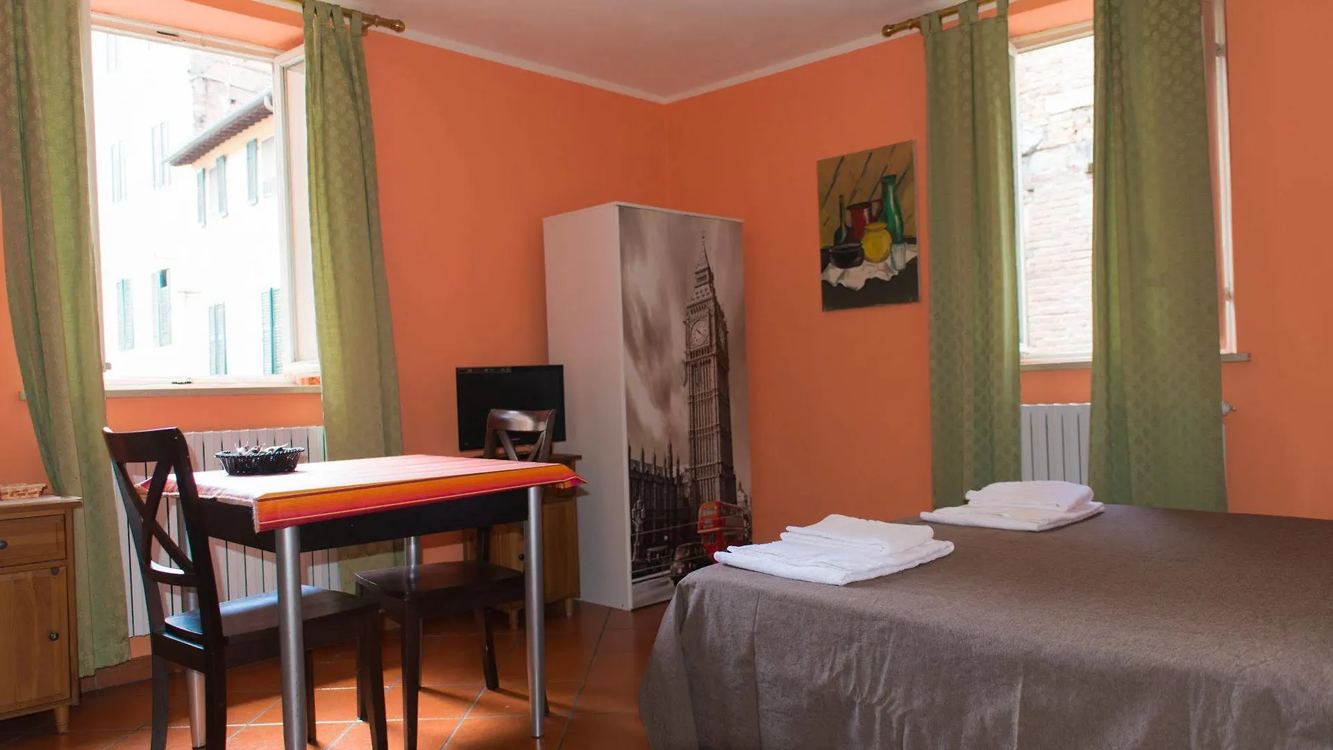 Al Cardinale Rooms & Studios Lucques Couette-café